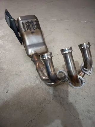 Tubo de escape MT-09
