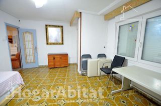 Piso en venta en Centro en Alicante