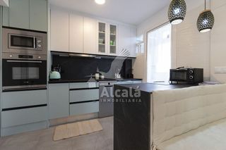 Piso en venta en Reyes Católicos en Alcalá de Henares