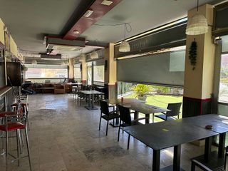 Local comercial en venta en Los Villares en Arganda del Rey