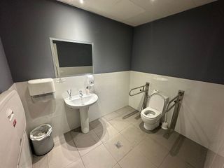 Local comercial en venta en Los Villares en Arganda del Rey