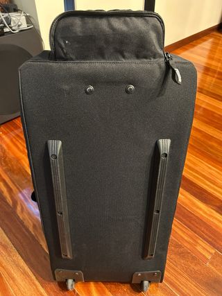 Maleta Puma Negra con Ruedas