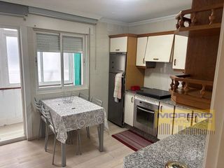 Piso en venta en Sarria