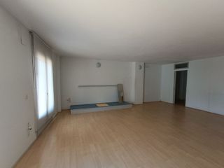 Local comercial en alquiler en Centre en Figueres