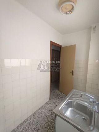 Piso en venta en Cerrillo de Maracena - Periodistas en Granada