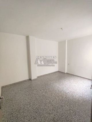 Piso en venta en Cerrillo de Maracena - Periodistas en Granada