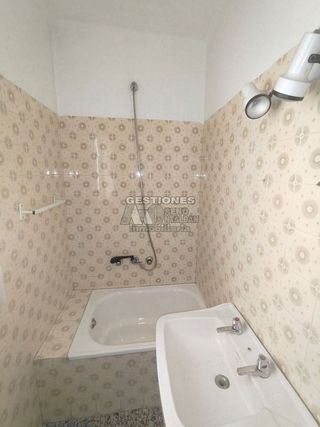 Piso en venta en Cerrillo de Maracena - Periodistas en Granada