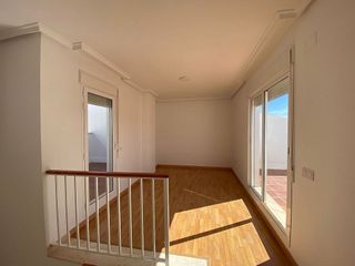 Casa adosada en alquiler en Onda