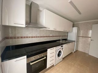 Casa adosada en alquiler en Onda