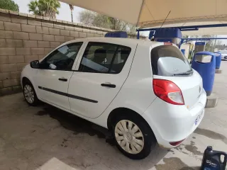 renault clio clio 2009