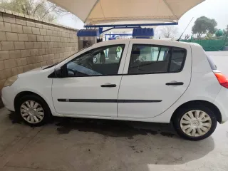 renault clio clio 2009