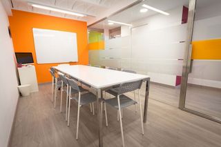 Local comercial en alquiler en Eixample Nord – La Devesa en Girona