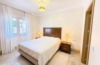 Casa pareada en alquiler en Los Monteros - Bahía de Marbella en Marbella