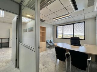 Oficina en alquiler en Mestral en Reus