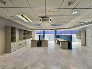 Oficina en alquiler en Mestral en Reus