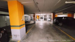 Garaje en alquiler en Instituts - Universitat en Lleida