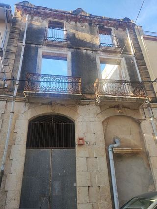 Edificio en venta en Ulldecona