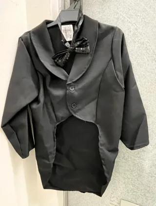 Disfraz Frac Talla 6 con Pajarita