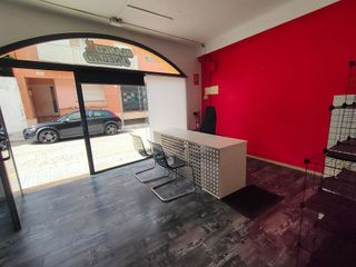 Local comercial en alquiler en Begues