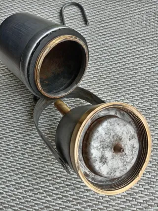 Lámpara de carburo vintage metal