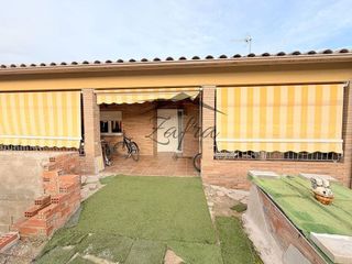 Chalet en venta en Vidreres