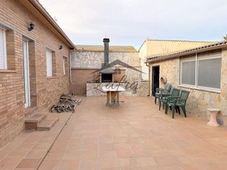 Chalet en venta en Vidreres