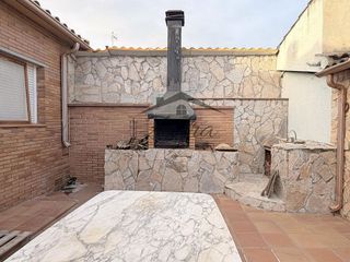 Chalet en venta en Vidreres