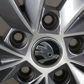 Llantas 18” Skoda Octavia III RS Turbine