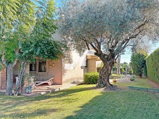 Chalet en venta en Madrigal en Villarreal