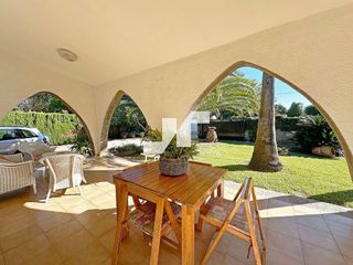 Chalet en venta en Madrigal en Villarreal