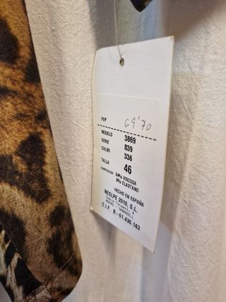 Camisa Esloto Multicolor Estampado Floral y Animal