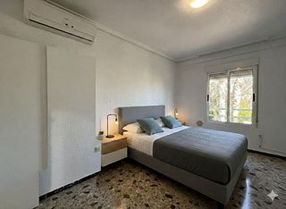 Chalet en venta en Peña de las Águilas en Elche