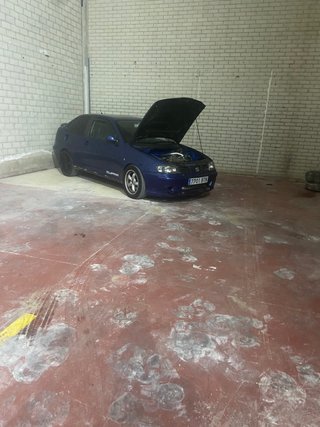 SEAT Cordoba cupra 2003
