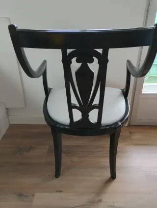 Poltrona da salotto vintage in legno massello