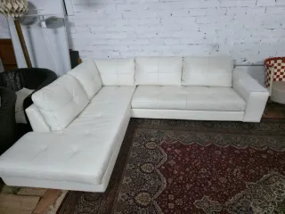 Sofá Seccional Blanco Cuero y Tela
