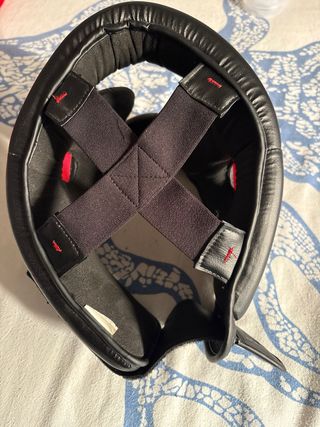 Casco de Kickboxing Decathlon Outshock