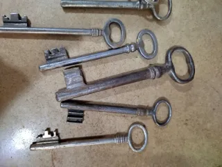 Set di chiavi antiche