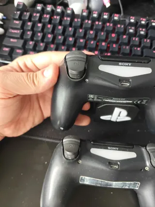 2 Mandos PS4 Originales (Sony) sin drift