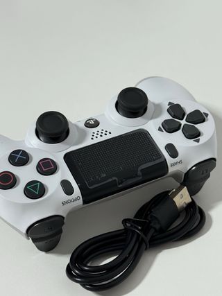 MANDO DUALSHOCK 4 BLANCO - NUEVO