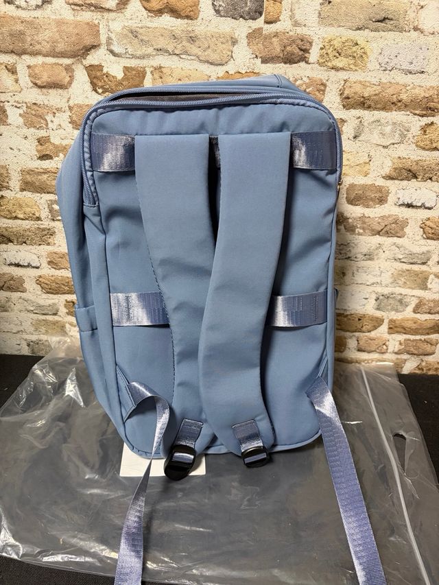 Mochila de viaje avión