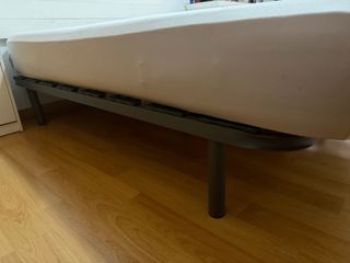 Somier con colchon y cabecero