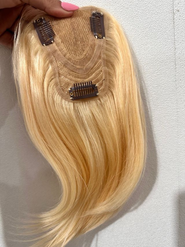 Topper pelo humano rubio platino 25cm