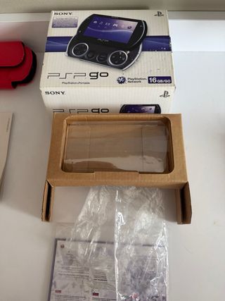 Sony PSP Go + Accesorios