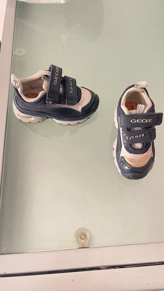 Scarpa bambino velcro marca Geox