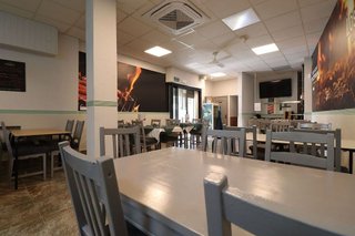 Local comercial en venta en Catral