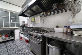 Local comercial en venta en Catral