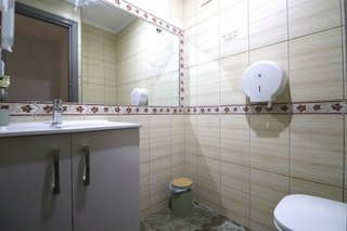Local comercial en venta en Catral