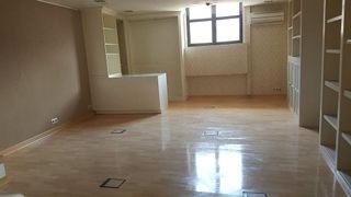 Local comercial en venta en Poio