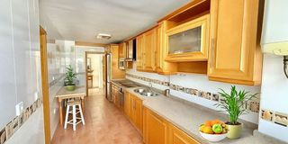 Piso en venta en La Carihuela en Torremolinos