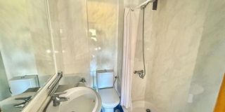 Piso en venta en La Carihuela en Torremolinos